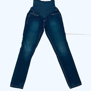 Old Navy Maternity Full Panel Skinny Jeans